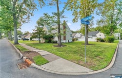 257 Hamilton Road, Teaneck, NJ 07666