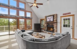 124 High Mountain Lane, Tannersville, PA 18372