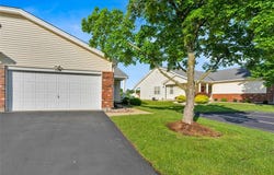 16005 Rose Wreath Lane, Florissant, MO 63034