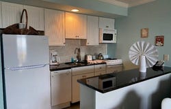 727 Montauk Highway, Montauk, NY 11954