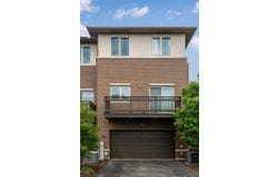 43 FOREST Avenue, River Forest, IL 60305