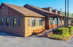 7052 Benton Road, Paducah, KY 42003