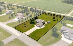 16895 739th Street, Hayfield, MN 55940