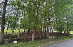 135 Heather Hill Road, Dingmans Ferry, PA 18328