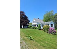 67 Huddle Road, Bristol, ME 04554