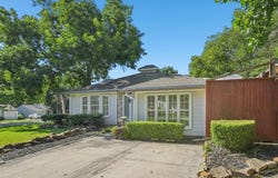 7101 Brazos Avenue, Fort Worth, TX 76116