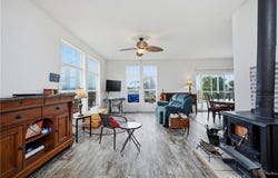 2950 Mira Vista Lane, Clearlake, CA 95422
