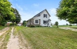 13607 6 Mile Road, Stanwood, MI 49346
