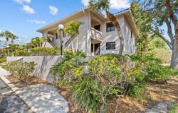1800 MARINER DRIVE, TARPON SPRINGS, FL 34689