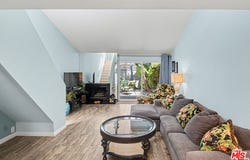 19525 Starfish Ln, Huntington Beach, CA 92648