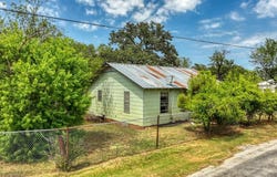 62 Travis Street, Santo, TX 76472