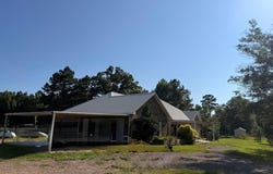 1074 CR 1105, Maud, TX 75567