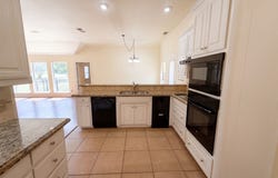 2836 S Lakeview Drive, Cedar Hill, TX 75104