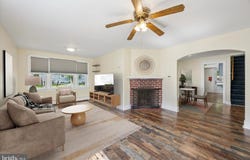 20 W FORRESTVIEW ROAD, BROOKHAVEN, PA 19015