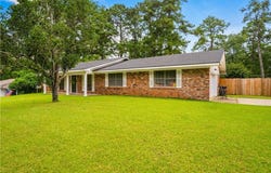 1481 SUSEK Drive, Pineville, LA 71360