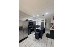 729 Stribling Circle, Azle, TX 76020
