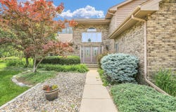 1801 Bentbrook Drive, Champaign, IL 61822