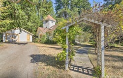 33823 SR 706 E 1, Ashford, WA 98304
