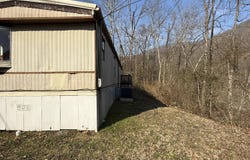 6461 KY-66, Arjay, KY 40902