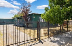 1050 105th Avenue, Oakland, CA 94603