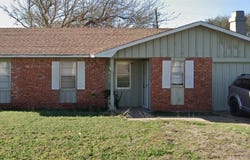 612 Briarwood Ln, Frederick, OK 73542