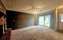 214 Northridge Ct, Lindsborg, KS 67456