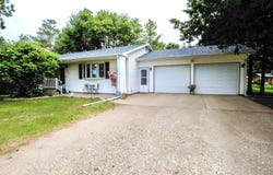 2702 NW 24th Avenue, Aberdeen, SD 57401