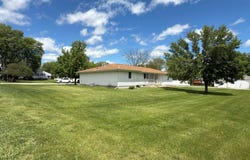 404 W De Voe Street, Creston, IA 50801