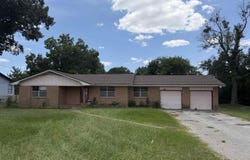 3935 W SH 64, Henderson, TX 75654