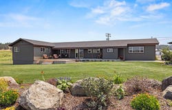 7122 E Langell Valley Road, Bonanza, OR 97623