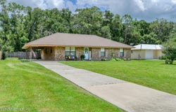 136 UNDERWOOD Drive, Palatka, FL 32177