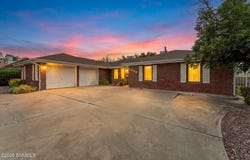 1950 Rosedale Drive, Las Cruces, NM 88005