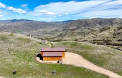 2 Brook Ln, Horseshoe Bend, ID 83629