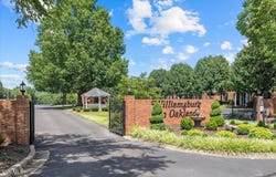 2734 East Oakland Ave, Johnson City, TN 37601