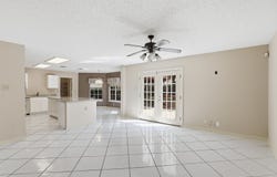 11214 Scarborough Ct, San Antonio, TX 78249