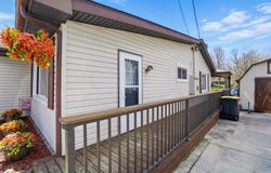 7760 S 140 E Witmer Lake, Wolcottville, IN 46795-9000