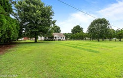 1430 Middle Swamp Road, Corapeake, NC 27926