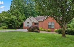 117 Tahlequah Lane, Loudon, TN 37774
