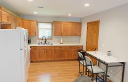 402b 5th Street, Delhi, IA 52223