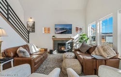 34 Hitchcock Dr, Dover, ID 83825