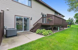 8557 Maplebrook Parkway N, Brooklyn Park, MN 55445