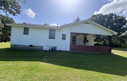 602 Ship Island Road, Duck Hill, MS 38925