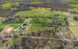 844 Mc Lean Road, Mountain Grove, MO 65711