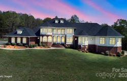 447 Willow Pond Lane, Hiddenite, NC 28636