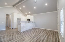 718 S Main Street, McGregor, TX 76657
