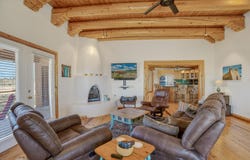 1 La Guardia, Ranchos de Taos, NM 87557