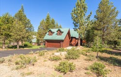 15009 Skislope Way, Truckee, CA 96161