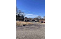 101 Hemlock CT, King, NC 27021