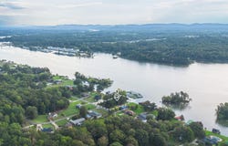 .54 Lakeshore Drive, Rainbow City, AL 35906