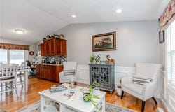 10 Pembroke Drive, Johnston, RI 02919
